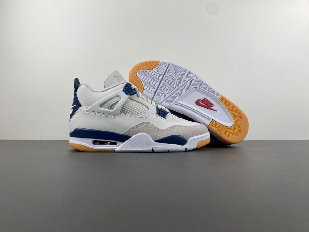 Nike SB x Air Jordan 4 “Navy” DR5415-100