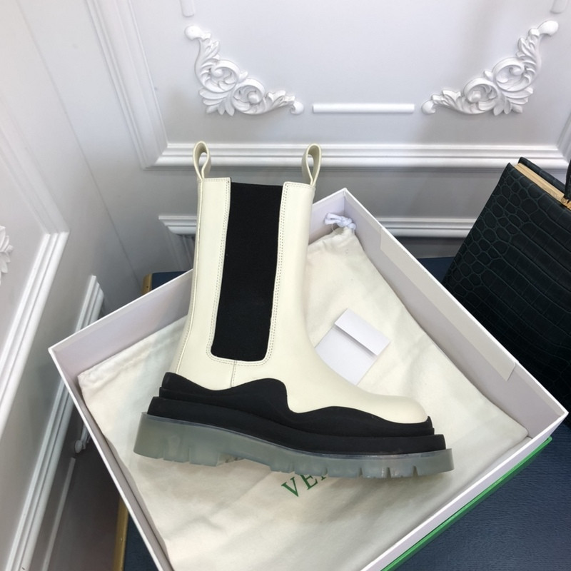 Bo*te*ga ve*ne*ta sneaker