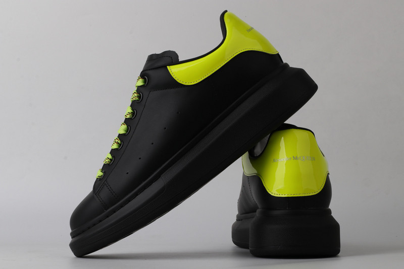 alexer mceen sneakers