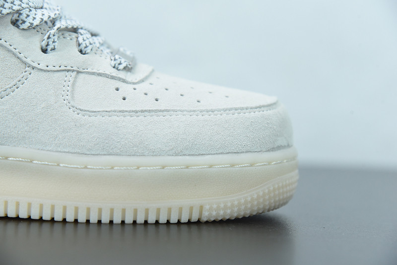 reigning champ x nike air force 1 mid 