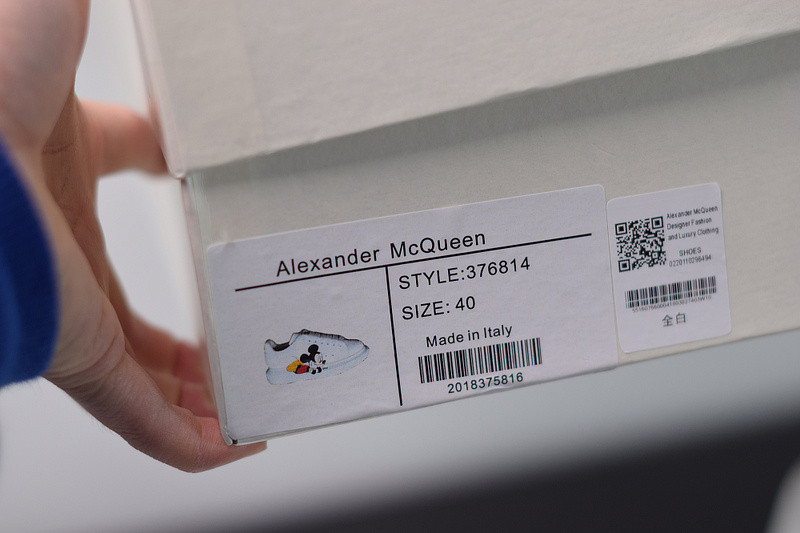 alexer mceen sneakers