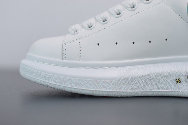 alexer mceen sneakers