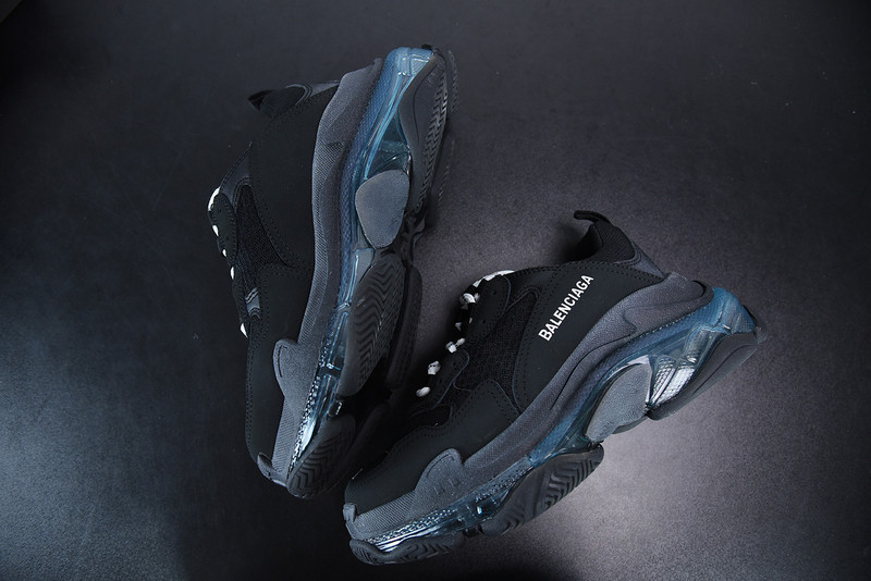 bc triple s trainer 544351 w09e1 9025