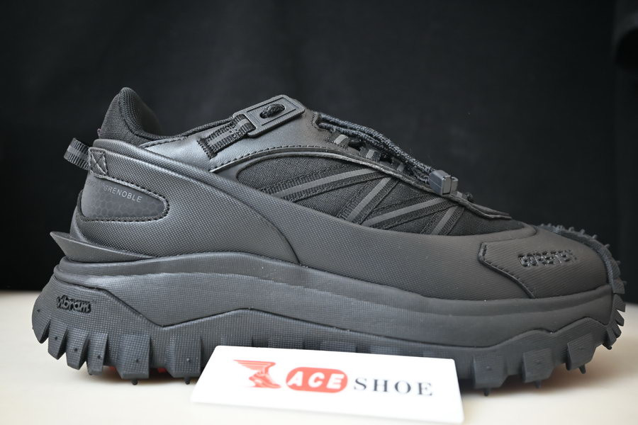 moncler trailgrip gore-tex