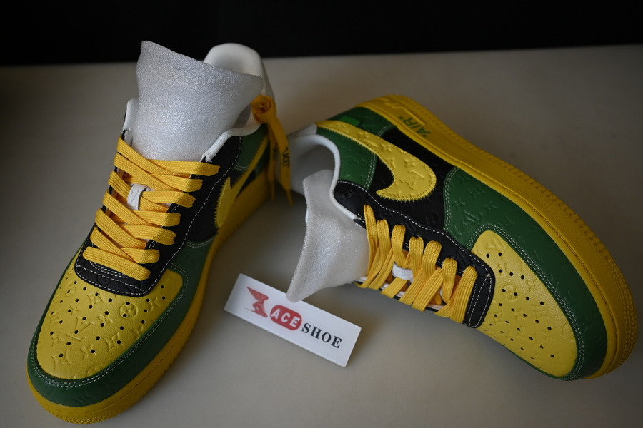 lvt x nike air force1