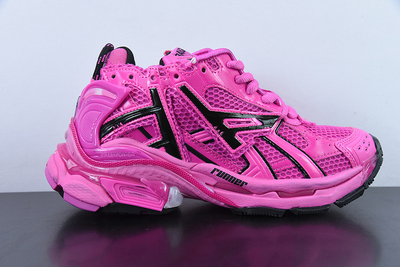 Ba*len*cia*ga runner sneaker