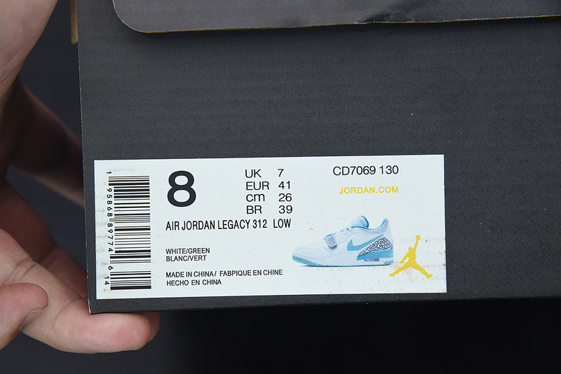 air jordan legacy 312 low “white turquoise