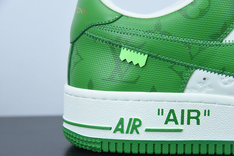 lvt x nike air force1