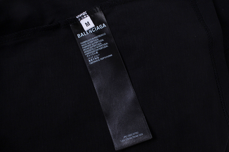 Ba*len*cia*ga clothes