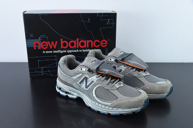 new balance sneaker