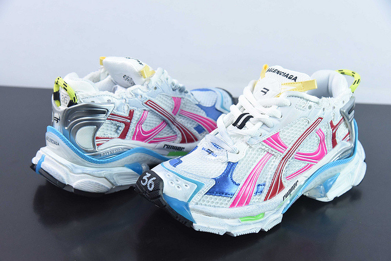 Ba*len*cia*ga runner sneaker