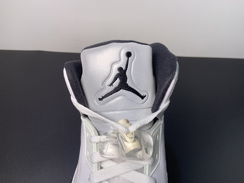 air jordan 5 white black dd0587-110