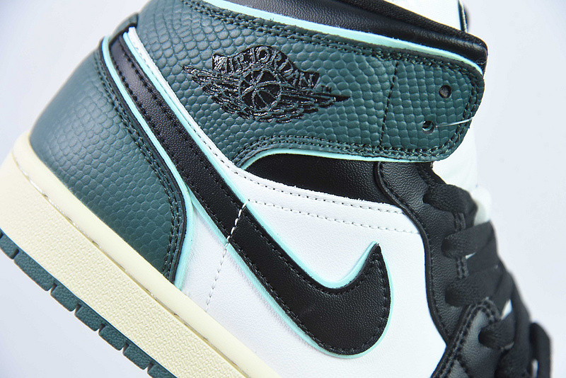 air jordan 1 mid "white/black/oxidized green" fq7818-100