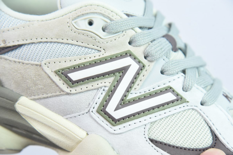 new balance sneaker