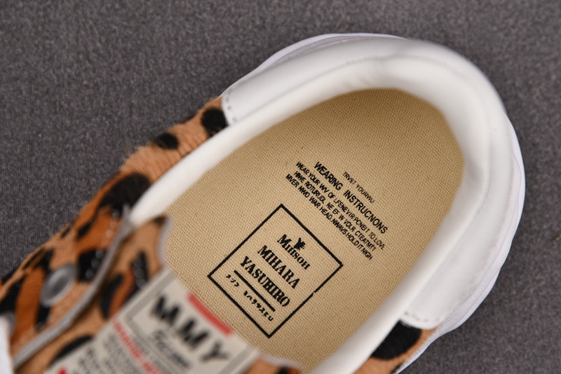 Ma*s*n mihara yasuhiro sneaker