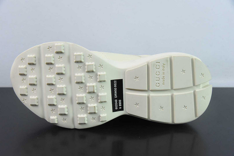 G*u*i rhyton sneaker