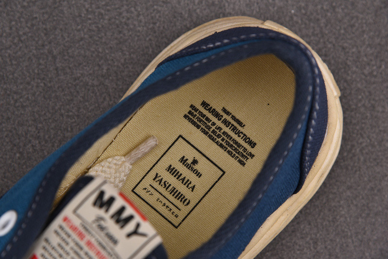 Ma*s*n mihara yasuhiro sneaker