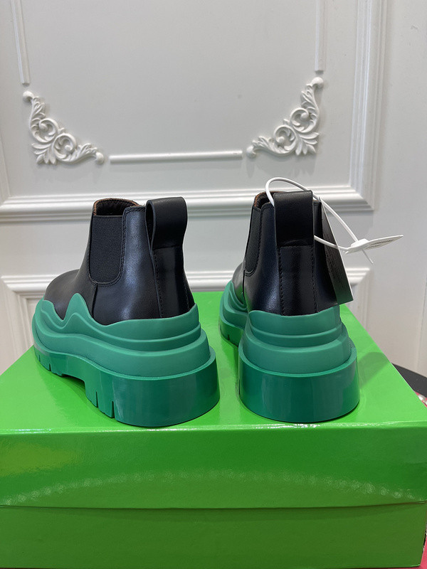 Bo*te*ga ve*ne*ta sneaker