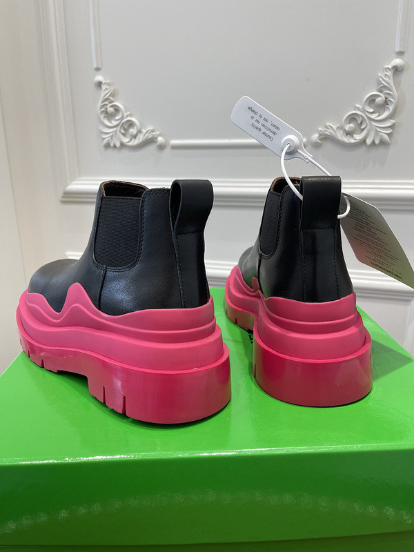 Bo*te*ga ve*ne*ta sneaker