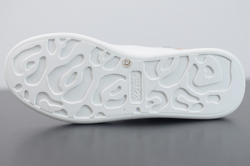 alexer mceen sneakers