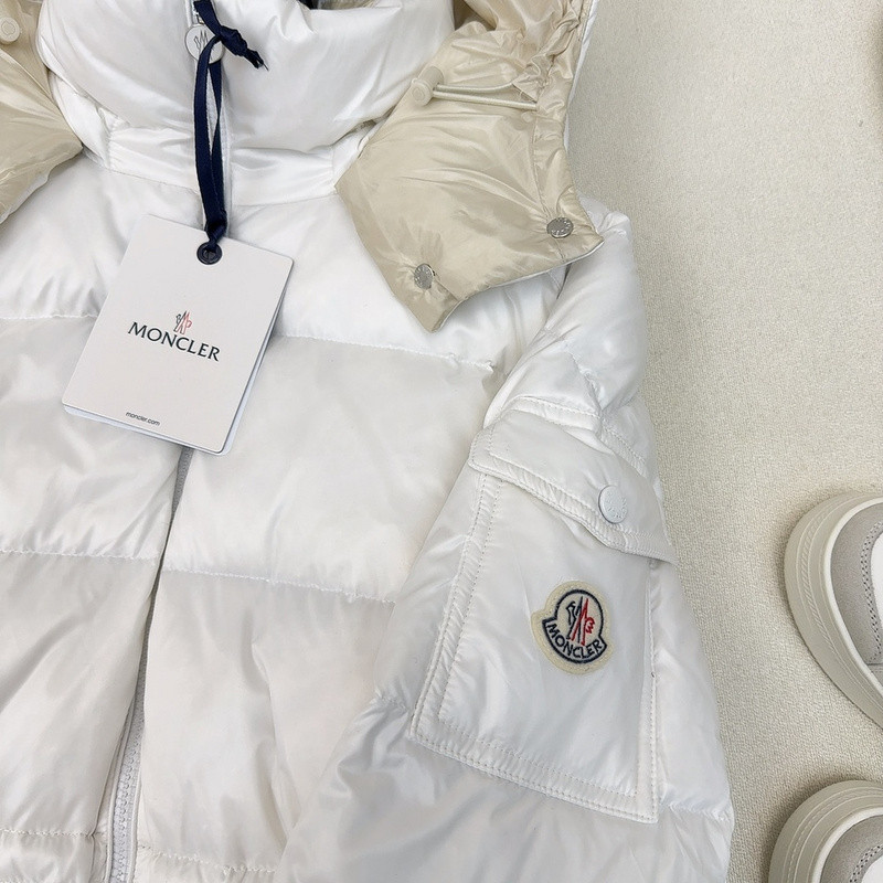 Moncler