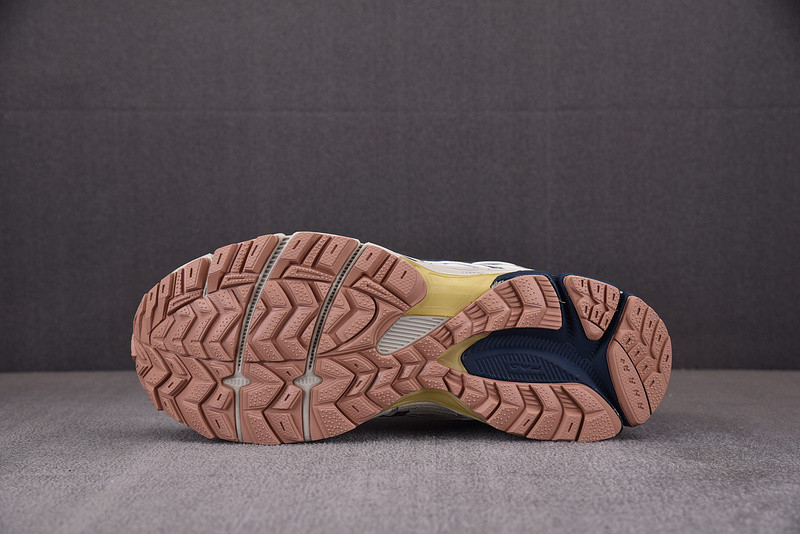 As*ic*s gel kahana 8 