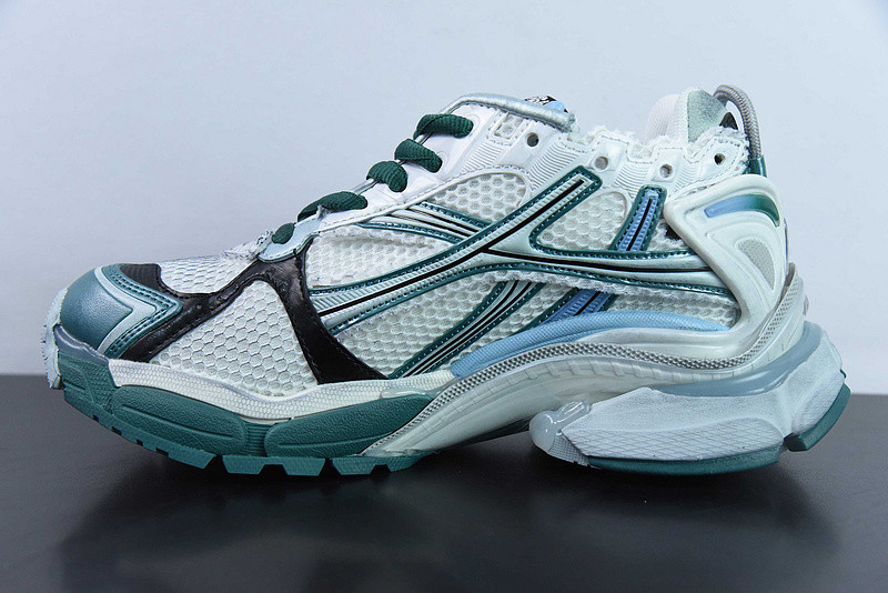 Ba*len*cia*ga runner sneaker