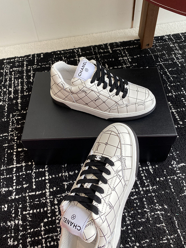 Chanel Sneaker