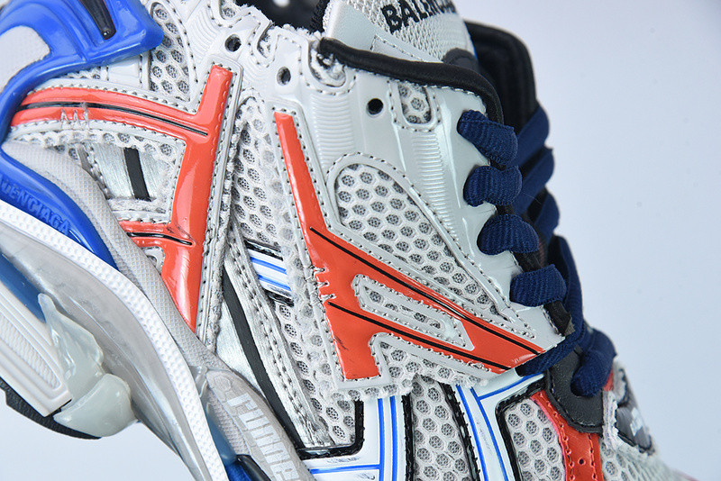 Ba*len*cia*ga runner sneaker