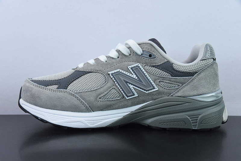 new balance sneaker
