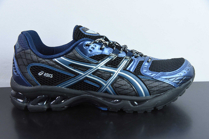 As*ic*s gel-nimbus 10.1 black grand shark 1203a543-002