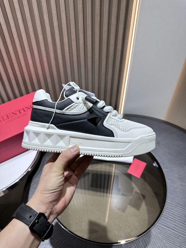 valentino sneaker