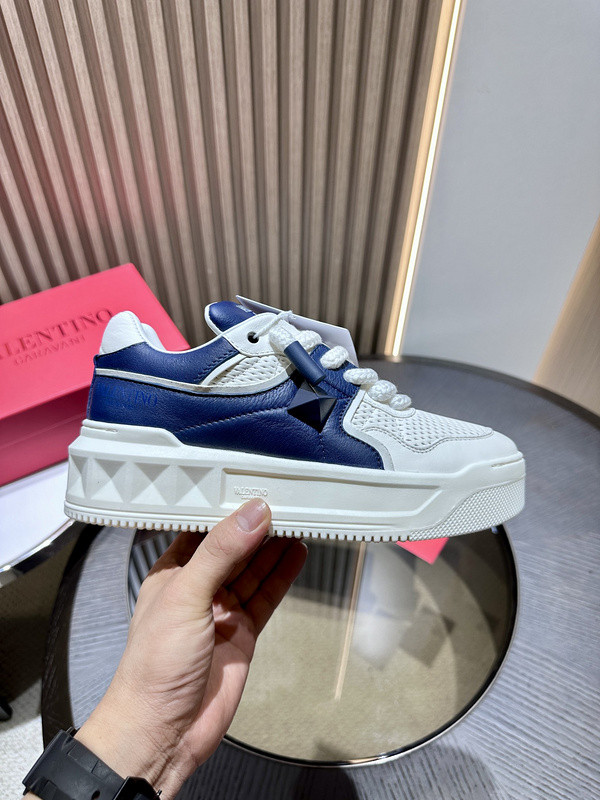 valentino sneaker
