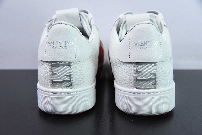 valentino sneaker