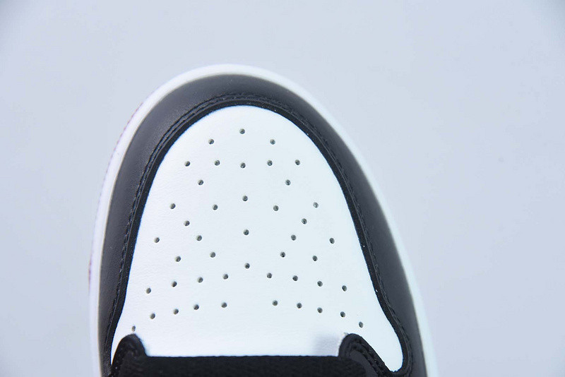 air jordan 1 low og “black toe” cz0790-106