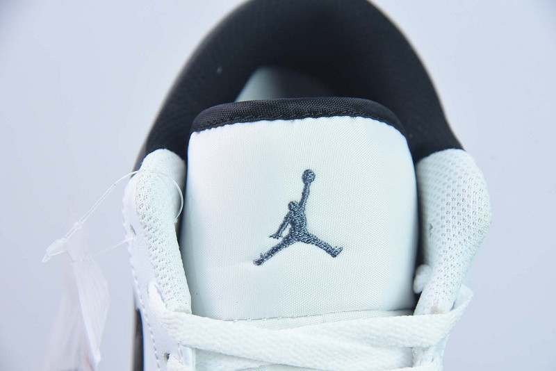 air jordan 1 low white black 553560-132