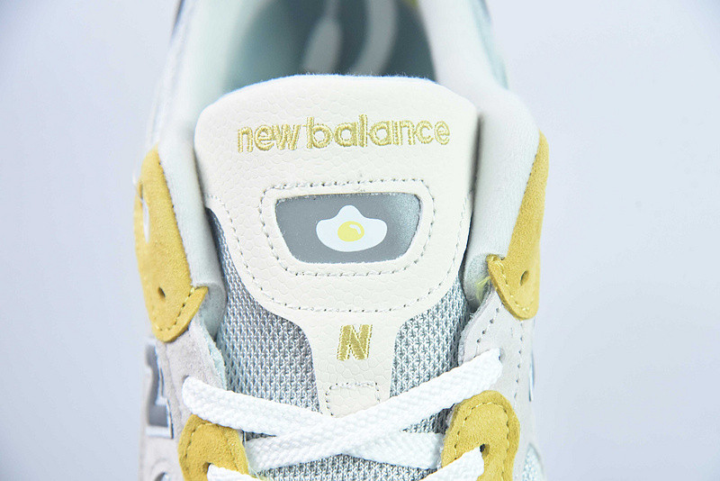 new balance sneaker