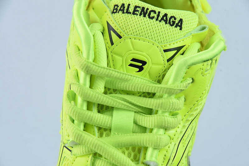 Ba*len*cia*ga runner sneaker