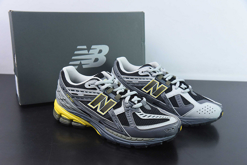 new balance sneaker