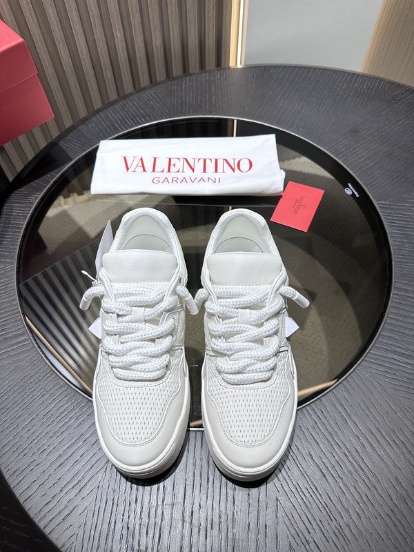 valentino sneaker