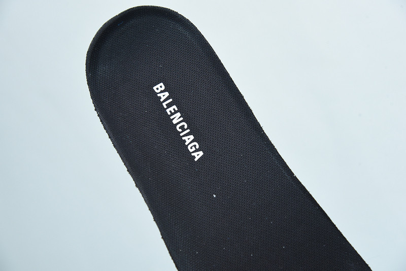 Ba*len*cia*ga runner sneaker