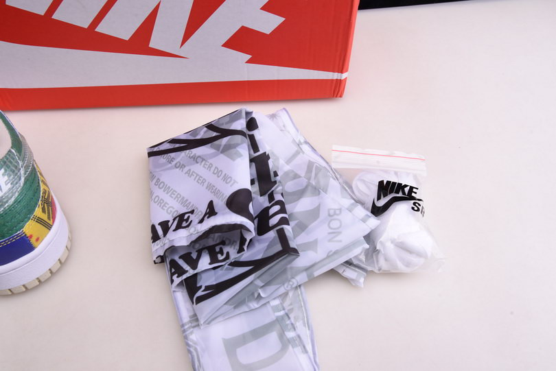 nike dunk low sp city market da6125-900