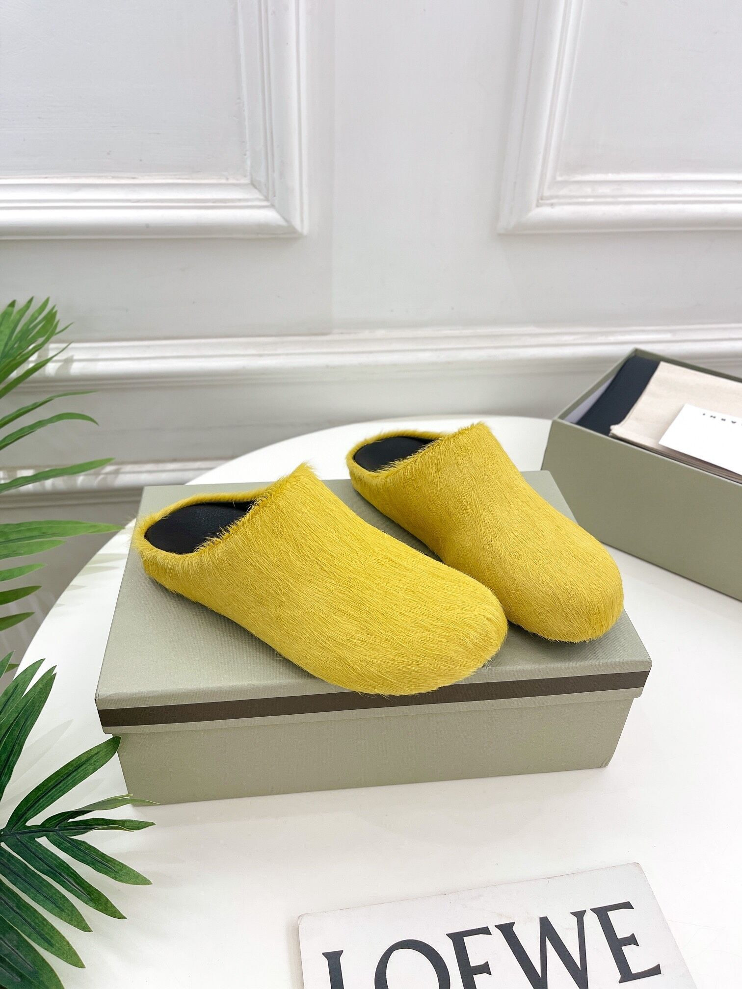 marni calf hair slippers-yellow